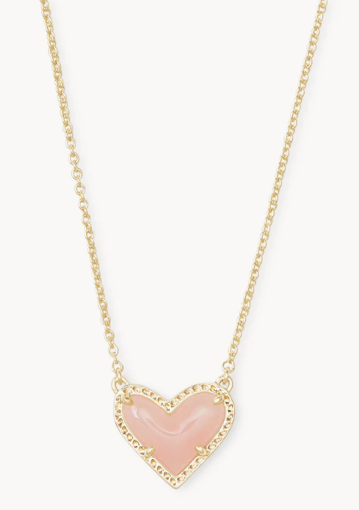 Ari Heart Short Pendant Necklace Gold Rose Quartz